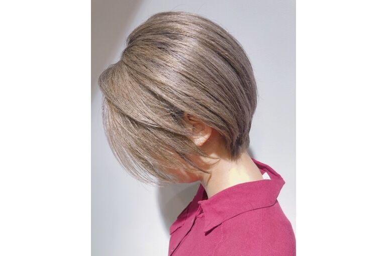 西葛西ショートカット ダブルカラー ホワイトベージュ 西葛西で人気が高い美容室 Libleのスタッフがブログを定期的に更新