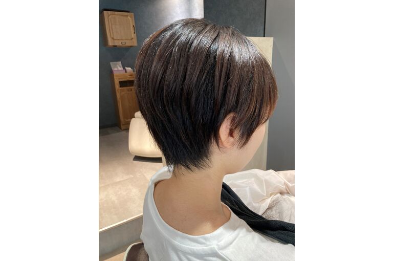 ショートヘア
